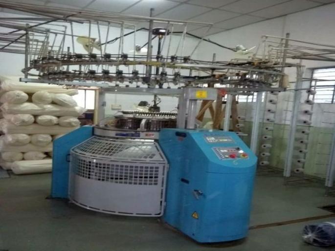 The son of a cotton growing farmer called Thats his own textile industry | कापूस उत्पादक शेतकऱ्याच्या मुलाने थाटला स्वत:चा टेक्सस्टाईल उद्योग The son of a cotton growing farmer called Thats his own textile industry | कापूस उत्पादक शेतकऱ्याच्या मुलाने थाटला स्वत:चा टेक्सस्टाईल उद्योग