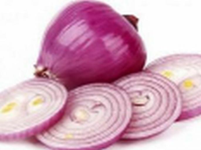 3 quintals of onion was stolen from the field | शेतातून २०० क्विंटल कांद्याची झाली चोरी 3 quintals of onion was stolen from the field | शेतातून २०० क्विंटल कांद्याची झाली चोरी