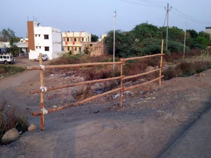 The two-day lockdown is finally back | दोन दिवसांचा लॉकडाउन अखेर मागे The two-day lockdown is finally back | दोन दिवसांचा लॉकडाउन अखेर मागे