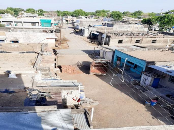 A coronary patient was found in Bhatpur | भाटपुऱ्यात आढळला कोरोनाबाधित रुग्ण A coronary patient was found in Bhatpur | भाटपुऱ्यात आढळला कोरोनाबाधित रुग्ण