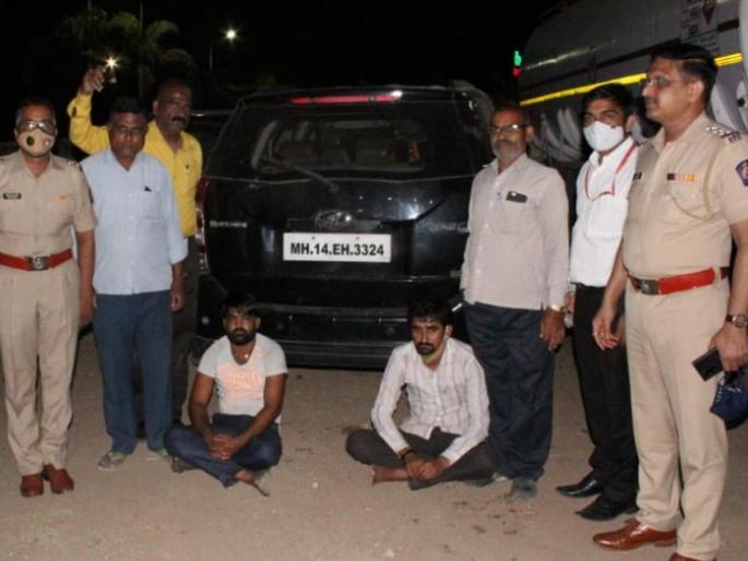 Taluka police seized opium from Anandkhede Shivara | आनंदखेडे शिवारातून तालुका पोलिसांनी पकडला अफू Taluka police seized opium from Anandkhede Shivara | आनंदखेडे शिवारातून तालुका पोलिसांनी पकडला अफू