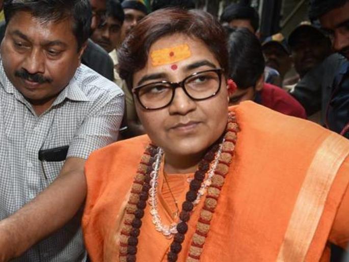 'I demolished Babri Masjid '; Sadhvi Pragya Singh | 'मी बाबरी मशीदीवर चढून पाडकाम केले'; साध्वी प्रज्ञा सिंहला आयोगाची नोटीस 'I demolished Babri Masjid '; Sadhvi Pragya Singh | 'मी बाबरी मशीदीवर चढून पाडकाम केले'; साध्वी प्रज्ञा सिंहला आयोगाची नोटीस