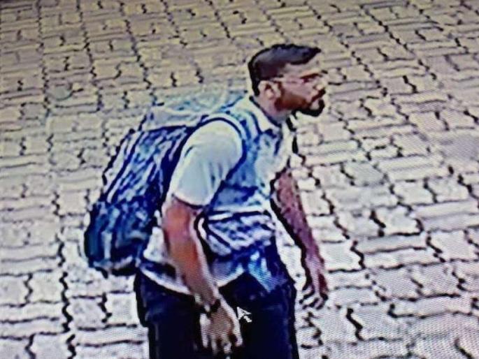 6 foot pipe bomb found near Sri Lanka Airport; 290 killed | श्रीलंकेत विमानतळाजवळ आढळला 6 फुटी पाईप बॉम्ब; आतापर्यंत 290 ठार 6 foot pipe bomb found near Sri Lanka Airport; 290 killed | श्रीलंकेत विमानतळाजवळ आढळला 6 फुटी पाईप बॉम्ब; आतापर्यंत 290 ठार