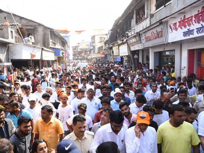 Swordshells, activists screwed, wait tomorrow | तलवारी म्यान, कार्यकर्ते पांगले, प्रतीक्षा उद्याची Swordshells, activists screwed, wait tomorrow | तलवारी म्यान, कार्यकर्ते पांगले, प्रतीक्षा उद्याची