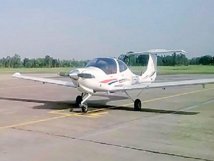 trainee female pilot who landed the plane on the 'taxi way' will not be able to fly the plane for 15 days | आता 'त्या' प्रशिक्षणार्थी महिला पायलटला १५ दिवस विमान उडवता येणार नाही trainee female pilot who landed the plane on the 'taxi way' will not be able to fly the plane for 15 days | आता 'त्या' प्रशिक्षणार्थी महिला पायलटला १५ दिवस विमान उडवता येणार नाही