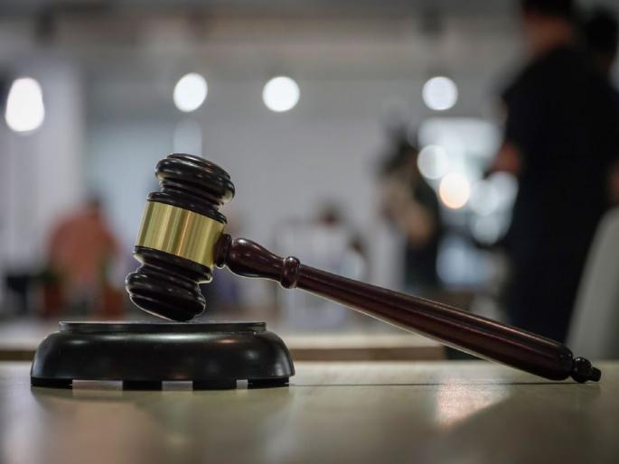 5 crores from Mineral Sector Fund for emoluments of education volunteers, pleads in High Court | शिक्षण स्वयंसेवकांच्या मानधनासाठी खनिज क्षेत्र निधीमधून पाच कोटी द्या, उच्च न्यायालयात याचिका 5 crores from Mineral Sector Fund for emoluments of education volunteers, pleads in High Court | शिक्षण स्वयंसेवकांच्या मानधनासाठी खनिज क्षेत्र निधीमधून पाच कोटी द्या, उच्च न्यायालयात याचिका