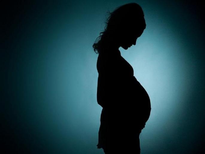 'Facebook Love'; Minor student pregnant | 'फेसबुक प्रेम'; अल्पवयीन विद्यार्थिनी गर्भवती 'Facebook Love'; Minor student pregnant | 'फेसबुक प्रेम'; अल्पवयीन विद्यार्थिनी गर्भवती