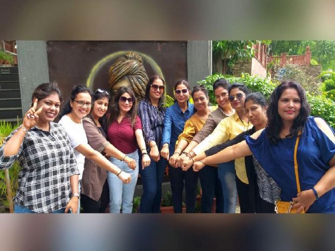 Heart.. Friendship.. Worldliness.. Friendship day celebration in nagpur | दिल.. दोस्ती.. दुनियादारी.. मैत्रीदिनी बहरले कट्टे; उद्यान, मॉल, कॅफे हाउस, रेस्टॉरंट, लतावांवर रंगल्या दोस्तीच्या गप्पा