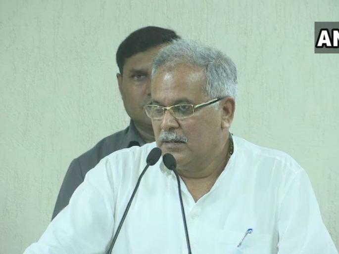 Vinayak Savarkar had first thought of the two-nation theory says Bhupesh Baghel | सावरकरांची 'ती' संकल्पना मोहम्मद जिनाने प्रत्यक्षात आणली; भूपेश बघेल यांचे वादग्रस्त विधान   Vinayak Savarkar had first thought of the two-nation theory says Bhupesh Baghel | सावरकरांची 'ती' संकल्पना मोहम्मद जिनाने प्रत्यक्षात आणली; भूपेश बघेल यांचे वादग्रस्त विधान