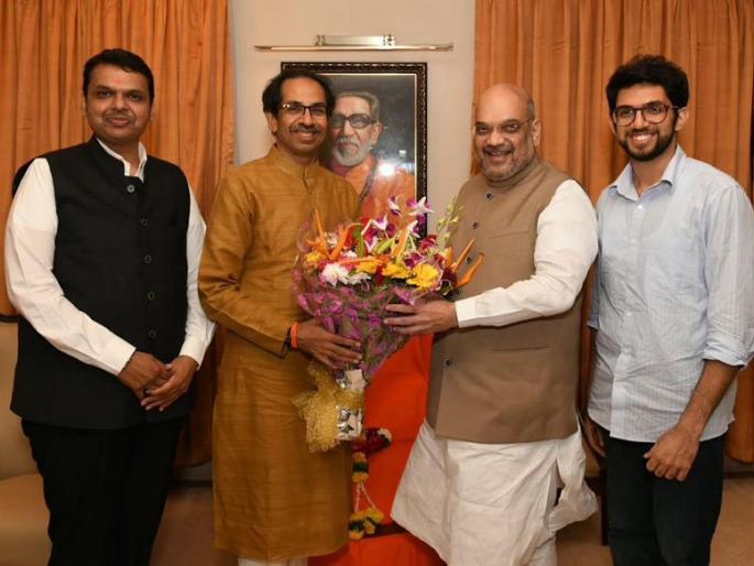 Strategy Shah! Protesters were attacked with a strong attack, allies! | रणनिती शहा! विरोधकांवर प्रखर हल्लाबोल, सहयोगी दलाशी घेतले नमते!