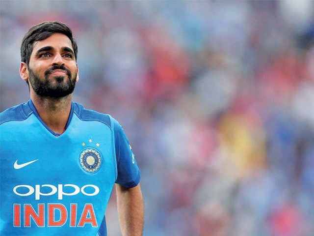 ICC World Cup 2019: Shikhar Dhawan ruled out from World Cup, confusion about Bhuvaneswar Kumar | ICC World Cup 2019: धवनची विश्वचषकातून माघार, भुवनेश्वरबाबत संभ्रम