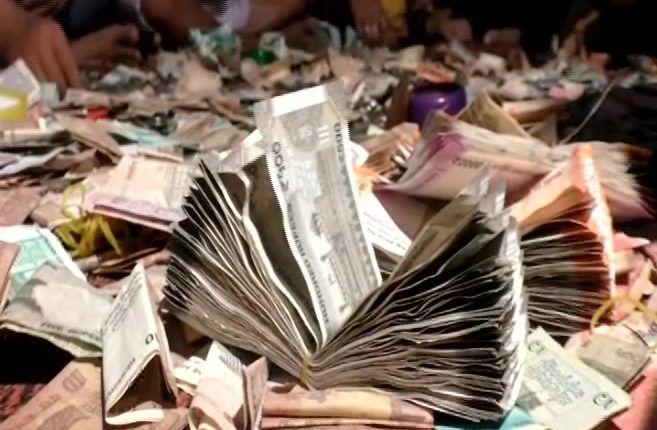 Ravi Agarwal's inquiry in Dabba case | डब्बा प्रकरणात रवि अग्रवालची चौकशी