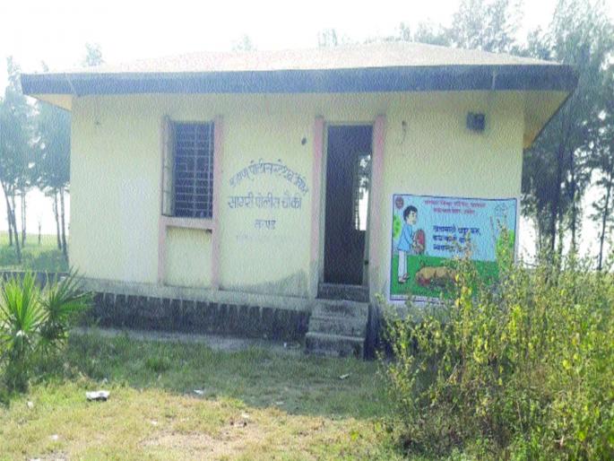 Need for coastal security empowerment, police stations, outposts need infrastructure | समुद्रकिनाऱ्यालगत सुरक्षा सक्षमीकरणाची गरज, पोलीस ठाणी, चौक्यांमध्ये पायाभूत सुविधा हव्या Need for coastal security empowerment, police stations, outposts need infrastructure | समुद्रकिनाऱ्यालगत सुरक्षा सक्षमीकरणाची गरज, पोलीस ठाणी, चौक्यांमध्ये पायाभूत सुविधा हव्या