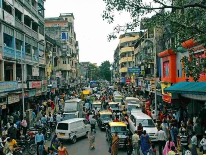 Footpath policy of Mumbai Municipal Corporation guidelines not followed dadar station | मुंबई मनपाचे फूटपाथ धोरण पायदळी, मार्गदर्शक तत्वे धूळखात! Footpath policy of Mumbai Municipal Corporation guidelines not followed dadar station | मुंबई मनपाचे फूटपाथ धोरण पायदळी, मार्गदर्शक तत्वे धूळखात!