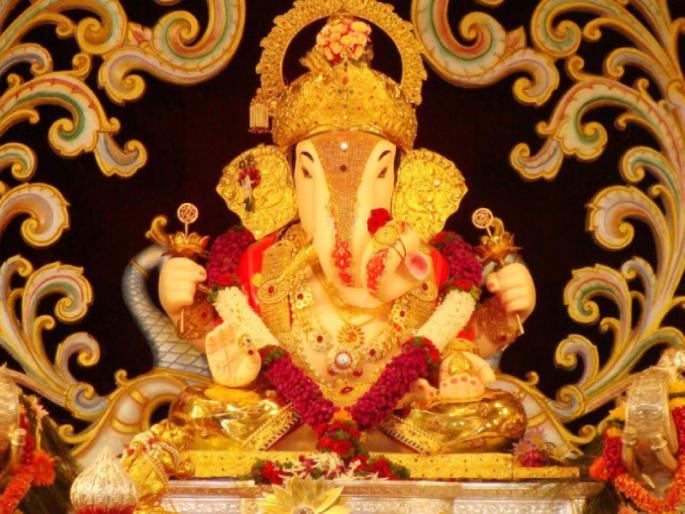 sukhakarta dukhharta arti meaning | 'संकटी पावावे, निर्वाणि रक्षावे' हीच प्रार्थना! sukhakarta dukhharta arti meaning | 'संकटी पावावे, निर्वाणि रक्षावे' हीच प्रार्थना!