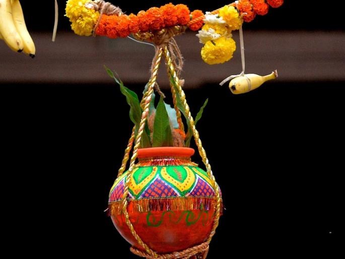 Dahihandi is excited in the district after Corona, 8 thousand 193 dahihandi will be broken today | कोरोनानंतर जिल्ह्यात दहीहंडीला उत्साह, आज फुटणार 8 हजार 193 दहिहंड्या Dahihandi is excited in the district after Corona, 8 thousand 193 dahihandi will be broken today | कोरोनानंतर जिल्ह्यात दहीहंडीला उत्साह, आज फुटणार 8 हजार 193 दहिहंड्या