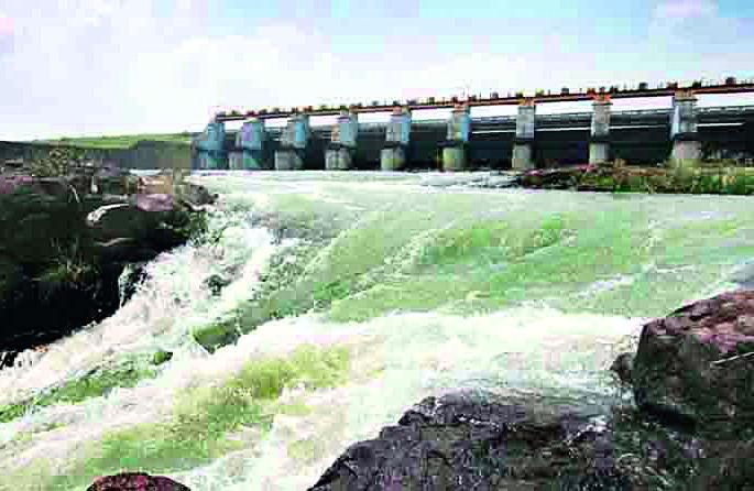 Buldhana irrigation management problem in the district! | बुलडाणा जिल्हय़ातील सिंचन व्यवस्थापन अडचणीत!