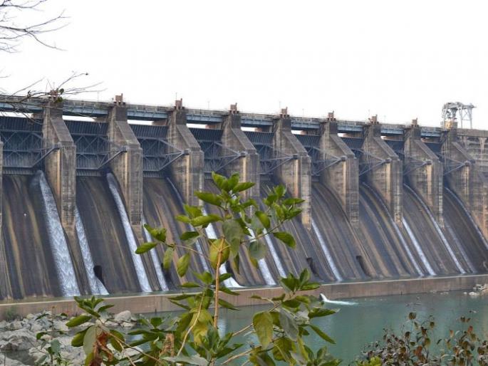 The dam is still dry in the Nagpur division | नागपूर विभागात अजूनही धरणे कोरडीच