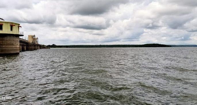 55.14 per cent water balance in Amravati division projects! | अमरावती विभागातील प्रकल्पांमध्ये ५५.१४ टक्के पाणीसाठा शिल्लक! 55.14 per cent water balance in Amravati division projects! | अमरावती विभागातील प्रकल्पांमध्ये ५५.१४ टक्के पाणीसाठा शिल्लक!