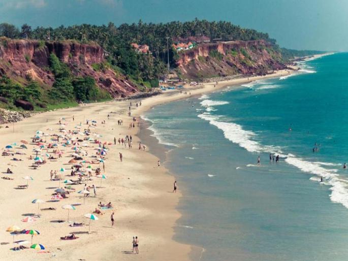 Daman best destination jampore beach lighthouse fort | स्वर्गाहूनही सुंदर असं दमण; जाणं सोपं अन् राहणही स्वस्तात Daman best destination jampore beach lighthouse fort | स्वर्गाहूनही सुंदर असं दमण; जाणं सोपं अन् राहणही स्वस्तात