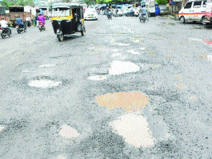 In Thane, the contractor did not have any restrictions on the contractor, nor did anyone have permission for dug | ठाण्यात ‘डांबर’ट ठेकेदारांना लगाम, खोदकामाची परवानगी कुणालाच नाही In Thane, the contractor did not have any restrictions on the contractor, nor did anyone have permission for dug | ठाण्यात ‘डांबर’ट ठेकेदारांना लगाम, खोदकामाची परवानगी कुणालाच नाही