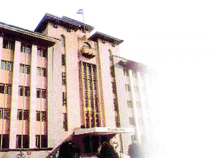 Corporators angry due to water scarcity | पाणीटंचाईमुळे नगरसेवक संतप्त