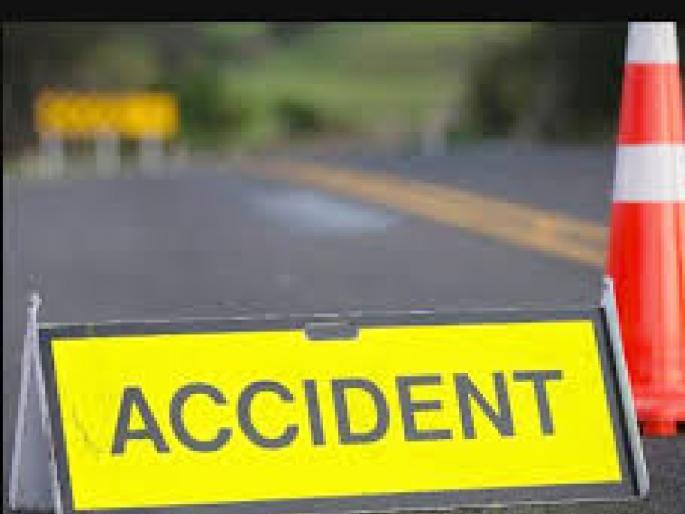 Accident while returning from Haldi program youth killed | हळदीचा कार्यक्रम आटोपून परतताना अपघात, तरुण ठार Accident while returning from Haldi program youth killed | हळदीचा कार्यक्रम आटोपून परतताना अपघात, तरुण ठार