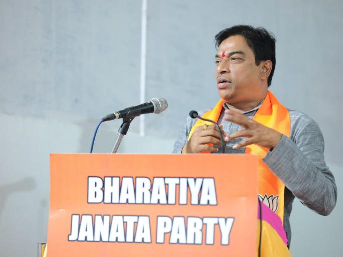 will visit old party workers at their homes said damodar naik | जुन्या कार्यकर्त्यांना घरी जाऊन भेटणार; दामोदर नाईक यांचे प्रतिपादन will visit old party workers at their homes said damodar naik | जुन्या कार्यकर्त्यांना घरी जाऊन भेटणार; दामोदर नाईक यांचे प्रतिपादन