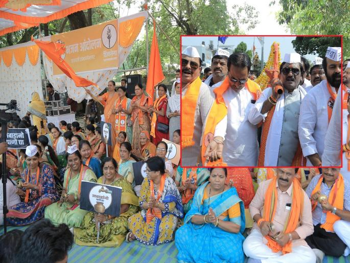 'Liars, give me water!'; Thackeray Sena parades empty pots in Chhatrapati Sambhaji Nagar | पाण्यासाठी छत्रपती संभाजीनगरात ठाकरेसेनेकडून रिकाम्या हंड्यांची पालखीत मिरवणूक 'Liars, give me water!'; Thackeray Sena parades empty pots in Chhatrapati Sambhaji Nagar | पाण्यासाठी छत्रपती संभाजीनगरात ठाकरेसेनेकडून रिकाम्या हंड्यांची पालखीत मिरवणूक