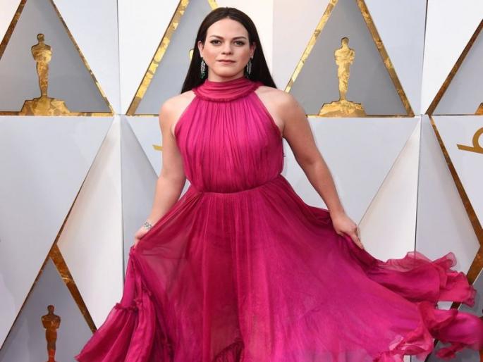 Oscar 2018: Daniela Vega becomes first openly transgender Oscars presenter | Oscar 2018: ऑस्करच्या इतिहासात पहिल्यांदाच ट्रान्सजेंडर अभिनेत्रीच्या हस्ते पुरस्कार वितरीत Oscar 2018: Daniela Vega becomes first openly transgender Oscars presenter | Oscar 2018: ऑस्करच्या इतिहासात पहिल्यांदाच ट्रान्सजेंडर अभिनेत्रीच्या हस्ते पुरस्कार वितरीत