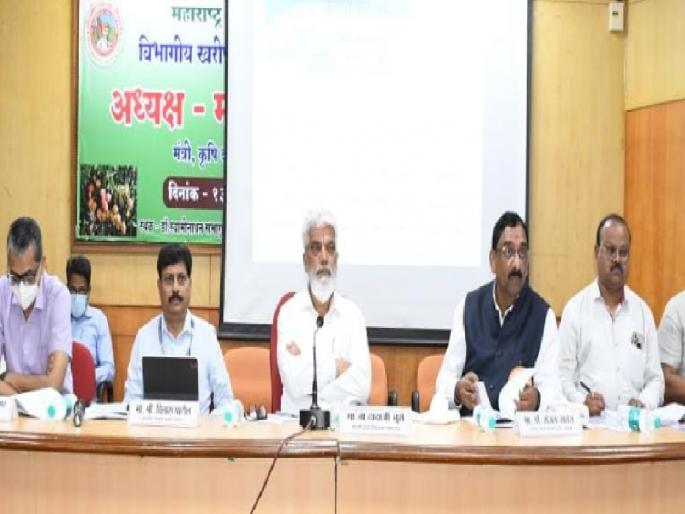 Give quality seeds to farmers, instructions of Agriculture Minister Dadaji Bhuse | Dadaji Bhuse: शेतकऱ्यांना गुणवत्तापूर्ण बियाणे अन् खते द्या, कृषिमंत्री दादाजी भुसे यांचे निर्देश