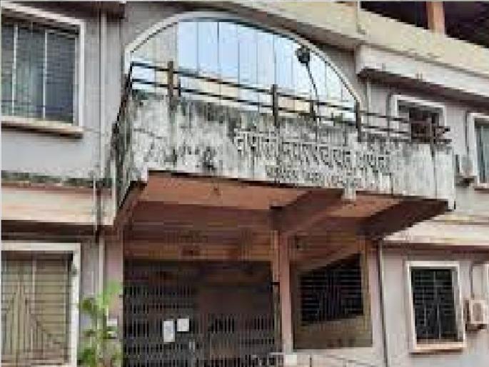 5 crore embezzlement in Dapoli Nagar Panchayat, A case has been registered against the suspected accountant | दापोली नगर पंचायतीत ५ कोटींचा अपहार, संशयित लेखापालवर गुन्हा दाखल; आकडा वाढण्याची शक्यता 5 crore embezzlement in Dapoli Nagar Panchayat, A case has been registered against the suspected accountant | दापोली नगर पंचायतीत ५ कोटींचा अपहार, संशयित लेखापालवर गुन्हा दाखल; आकडा वाढण्याची शक्यता