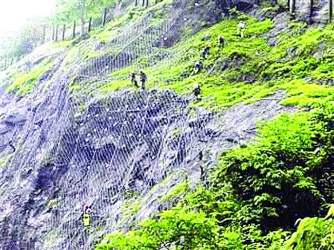 Ready-to-use villages are ready for disaster relief | आपत्ती निवारणासाठी दरडप्रवण गावे सज्ज Ready-to-use villages are ready for disaster relief | आपत्ती निवारणासाठी दरडप्रवण गावे सज्ज