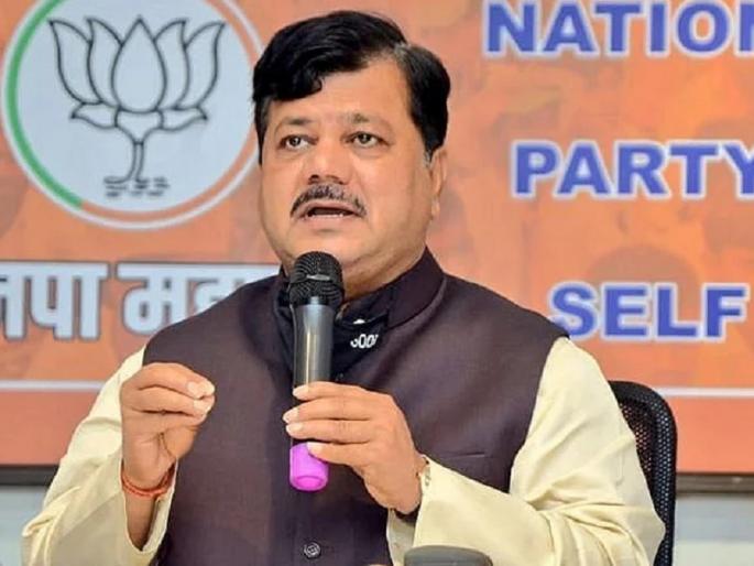 'throwing ink is the spontaneous reaction of the Sambhaji Brigade'; Indirect support of from Praveen Darekar | 'शाईफेक ही संभाजी ब्रिगेडची उत्सफूर्त प्रतिक्रिया'; प्रवीण दरेकरांकडून गिरीश कुबेरांवरील शाईफेकीचे अप्रत्यक्ष समर्थन? 'throwing ink is the spontaneous reaction of the Sambhaji Brigade'; Indirect support of from Praveen Darekar | 'शाईफेक ही संभाजी ब्रिगेडची उत्सफूर्त प्रतिक्रिया'; प्रवीण दरेकरांकडून गिरीश कुबेरांवरील शाईफेकीचे अप्रत्यक्ष समर्थन?