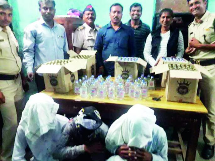 Action against the alcoholist | दारू बाळगणार्याविरुद्ध कारवाई Action against the alcoholist | दारू बाळगणार्याविरुद्ध कारवाई