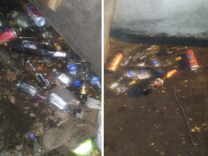 Expenditure of liquor bottles in Pune Municipal Corporation property; The security guards party at midnight | पुणे महापालिकेच्या प्रॉपर्टीत दारूच्या बाटल्यांचा खच; सुरक्षारक्षकच मध्यरात्रीत करतात पार्टी Expenditure of liquor bottles in Pune Municipal Corporation property; The security guards party at midnight | पुणे महापालिकेच्या प्रॉपर्टीत दारूच्या बाटल्यांचा खच; सुरक्षारक्षकच मध्यरात्रीत करतात पार्टी