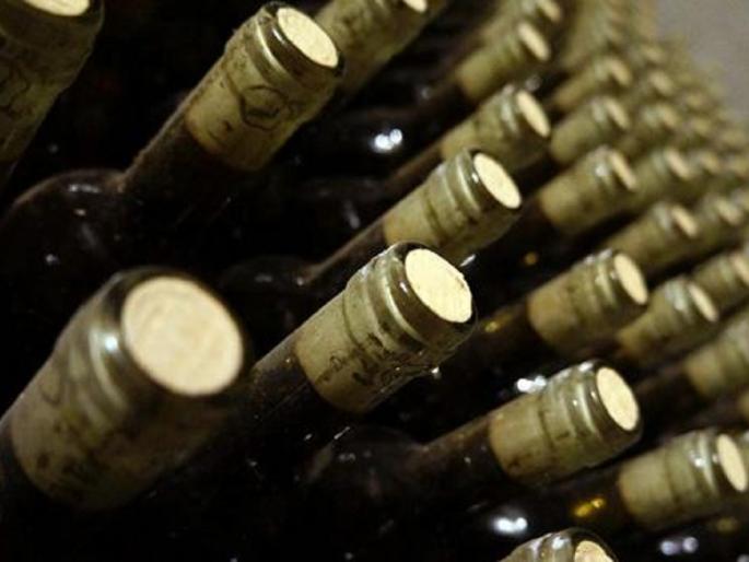 chandrapur liquor ban lift organization writes letter to cm uddhav thackeray | "दारूबंदी मागे घेण्याचा निर्णय निराशाजनक; मंत्र्याच्या हट्टामुळे दारूबंदी रद्द" chandrapur liquor ban lift organization writes letter to cm uddhav thackeray | "दारूबंदी मागे घेण्याचा निर्णय निराशाजनक; मंत्र्याच्या हट्टामुळे दारूबंदी रद्द"