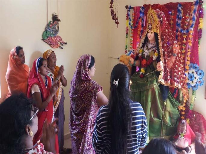 Constitutional establishment of Dashmata in different places in Nandurbar | नंदुरबारात विविध ठिकाणी दशामातेची विधीवत स्थापना Constitutional establishment of Dashmata in different places in Nandurbar | नंदुरबारात विविध ठिकाणी दशामातेची विधीवत स्थापना