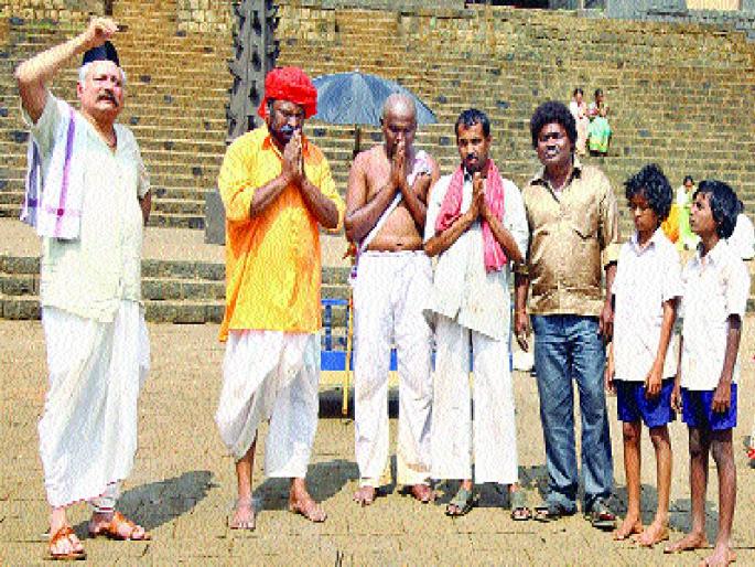 Literary history ..! | साहित्यकृतीचे माध्यमांतर..! Literary history ..! | साहित्यकृतीचे माध्यमांतर..!