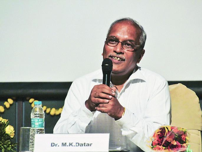 Madhav Datar dies of heart attack | माधव दातार यांचे हृदयविकाराने निधन Madhav Datar dies of heart attack | माधव दातार यांचे हृदयविकाराने निधन