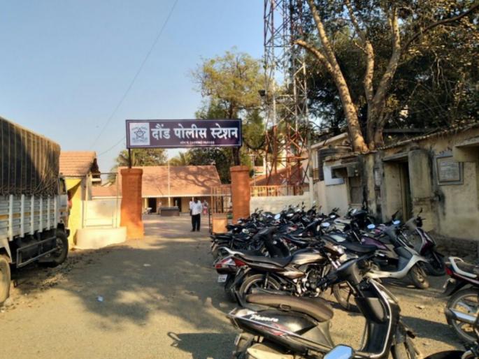 Do not fight with us; The child got angry; Father was killed by hitting a cement block on his head | 'आमच्याशी भांडू नको', मुलाला आला राग; डोक्यात सिमेंटचा ब्लॉक मारून केला वडिलांचा खून Do not fight with us; The child got angry; Father was killed by hitting a cement block on his head | 'आमच्याशी भांडू नको', मुलाला आला राग; डोक्यात सिमेंटचा ब्लॉक मारून केला वडिलांचा खून