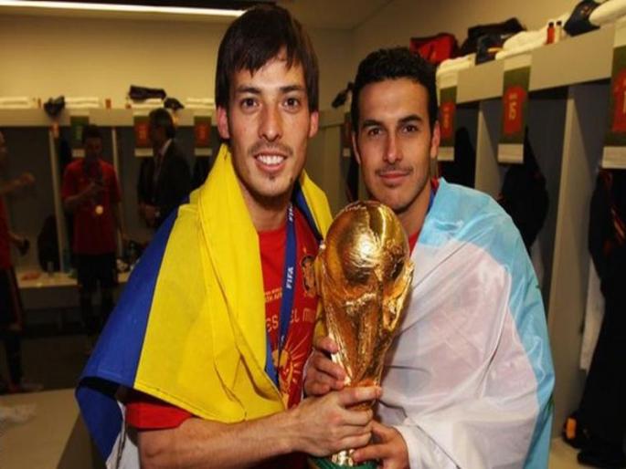 World champion footballer David Silva retired | विश्वचषक विजेता फुटबॉलपटू डेव्हिड सिल्वा निवृत्त