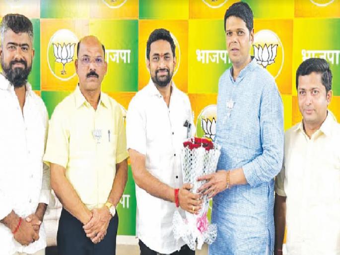 A delegation of Sonar Samaj met Konkan Graduate Constituency MLA Niranjan Davkhare at Oros,, discussed the issues of Konkan graduates | ओरोस येथे निरंजन डावखरे यांची सोनार समाजाने घेतली भेट, कोकणातील पदवीधरांच्या प्रश्नांबाबत चर्चा A delegation of Sonar Samaj met Konkan Graduate Constituency MLA Niranjan Davkhare at Oros,, discussed the issues of Konkan graduates | ओरोस येथे निरंजन डावखरे यांची सोनार समाजाने घेतली भेट, कोकणातील पदवीधरांच्या प्रश्नांबाबत चर्चा