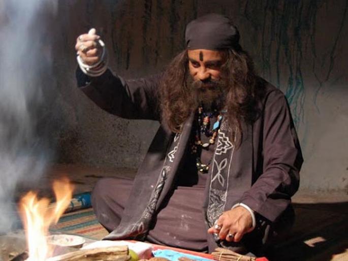 Aghori acts are committed by superstitious families | अंधश्रद्धाळू कुटुंबीयांकडूनच करून घेतली जातात अघोरी कृत्ये Aghori acts are committed by superstitious families | अंधश्रद्धाळू कुटुंबीयांकडूनच करून घेतली जातात अघोरी कृत्ये