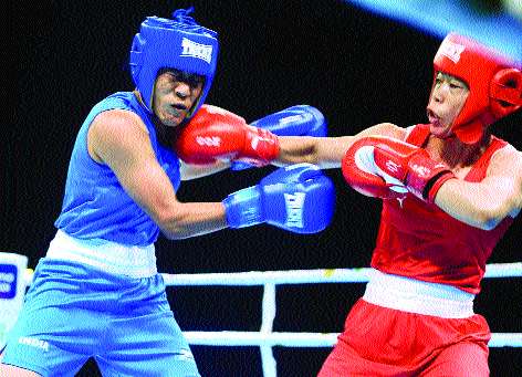 Merikom, gold medal of Sarita Devi | मेरीकोम, सरिता देवी यांचे सुवर्णपदक Merikom, gold medal of Sarita Devi | मेरीकोम, सरिता देवी यांचे सुवर्णपदक