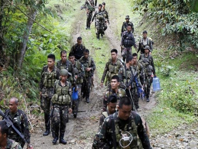 Chinese security forces kidnap youth; Two young men survived | चीनच्या सुरक्षादलांनी केले तरुणाचे अपहरण; दोन तरुण कसेबसे वाचले