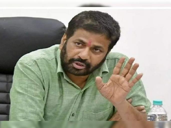 Bachchu Kadu aggressive on the issue of the disabled, gave harsh words to Yavatmal ceo | दिव्यांगांच्या प्रश्नावर बच्चू कडू आक्रमक, मुख्याधिकाऱ्यांना सुनावले खडे बोल Bachchu Kadu aggressive on the issue of the disabled, gave harsh words to Yavatmal ceo | दिव्यांगांच्या प्रश्नावर बच्चू कडू आक्रमक, मुख्याधिकाऱ्यांना सुनावले खडे बोल