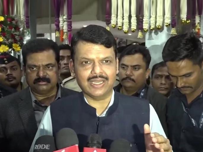 call off the strike appeal deputy chief minister devendra fadnavis | सन्मानजनक जगण्यासाठी उपाय करू, संप मागे घ्या; उपमुख्यमंत्री देवेंद्र फडणवीसांचे आवाहन call off the strike appeal deputy chief minister devendra fadnavis | सन्मानजनक जगण्यासाठी उपाय करू, संप मागे घ्या; उपमुख्यमंत्री देवेंद्र फडणवीसांचे आवाहन