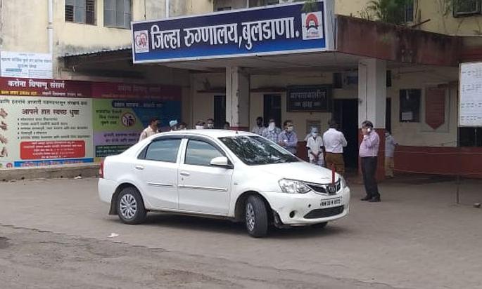 CoronaVirus in Buldhana: Inspection of 'high risk zone' by Deputy Health Director | CoronaVirus in Buldhana : आरोग्य उपसंचालकांनी केली ‘हाय रिस्क झोन’ची पाहणी