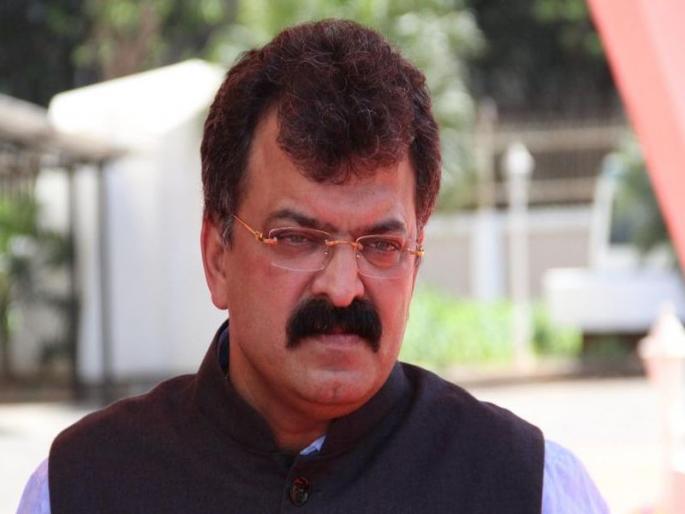 Leader of the NCP Jitendra Awhad has requested to CM Uddhav Thackeray to impose a ban on communication in the state mac | Coronavirus: लोक ऐकत नाहीत, आता 'हाच' एकमेव उपाय; आव्हाडांची उद्धव ठाकरेंना विनंती Leader of the NCP Jitendra Awhad has requested to CM Uddhav Thackeray to impose a ban on communication in the state mac | Coronavirus: लोक ऐकत नाहीत, आता 'हाच' एकमेव उपाय; आव्हाडांची उद्धव ठाकरेंना विनंती